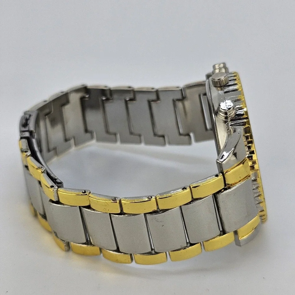 Mens Watch 45MM Gray Dial Gold Bezel Gold Gray Band 7.5
